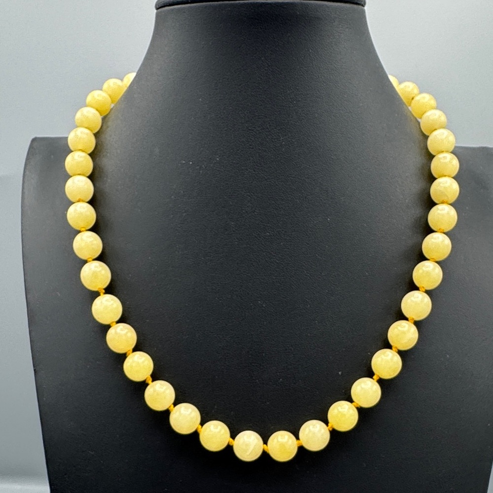 Yellow Stone Beaded Necklace